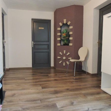 Hotel De La Gare Cousset Eksteriør billede