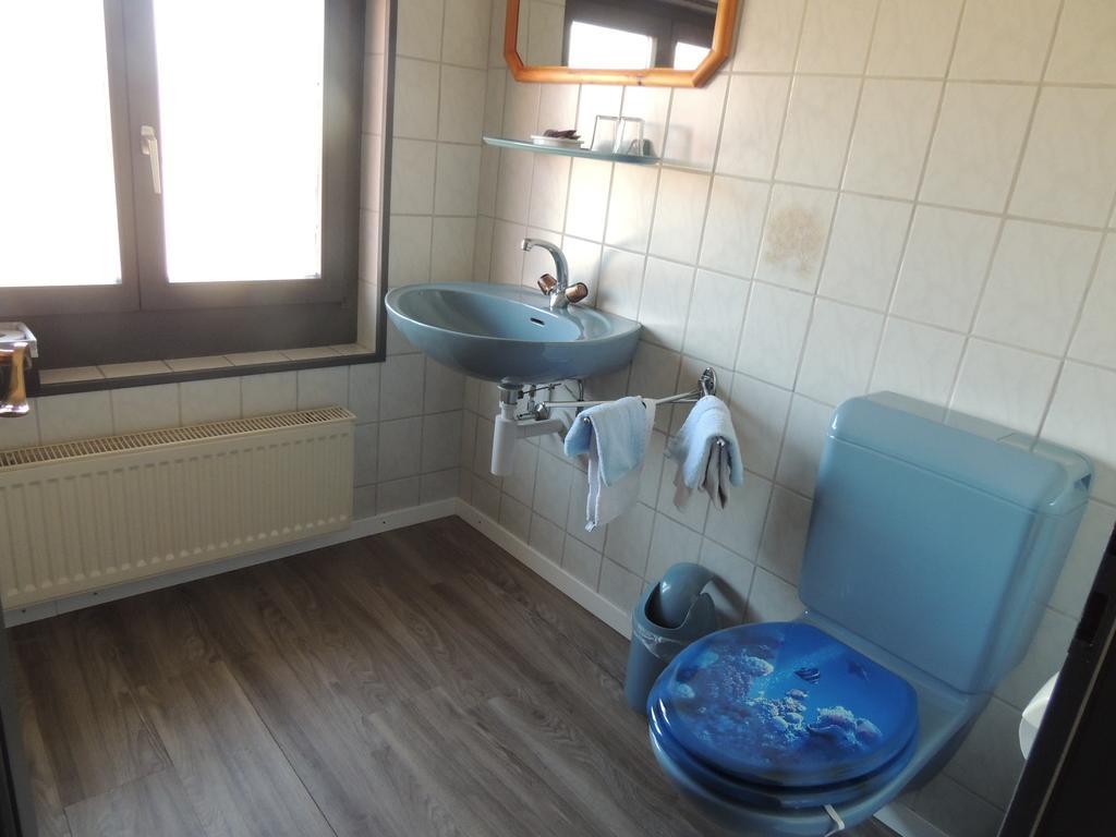 Hotel De La Gare Cousset Værelse billede
